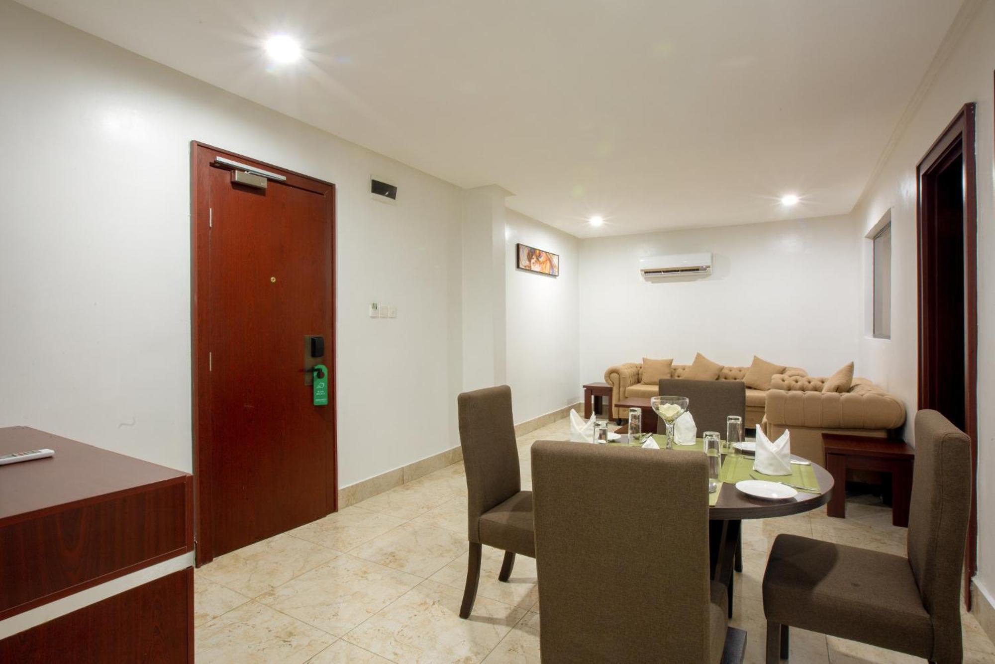 Johnwood Hotel By Bolton Abuja Eksteriør bilde